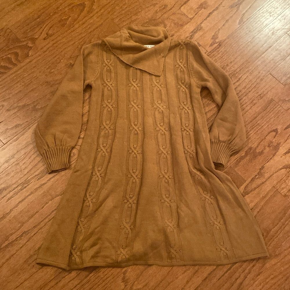 NWT Robbie Bee size small cowl neck sweater dress, mustard/tan (2069)